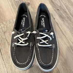 Adorable Sperry shoes!